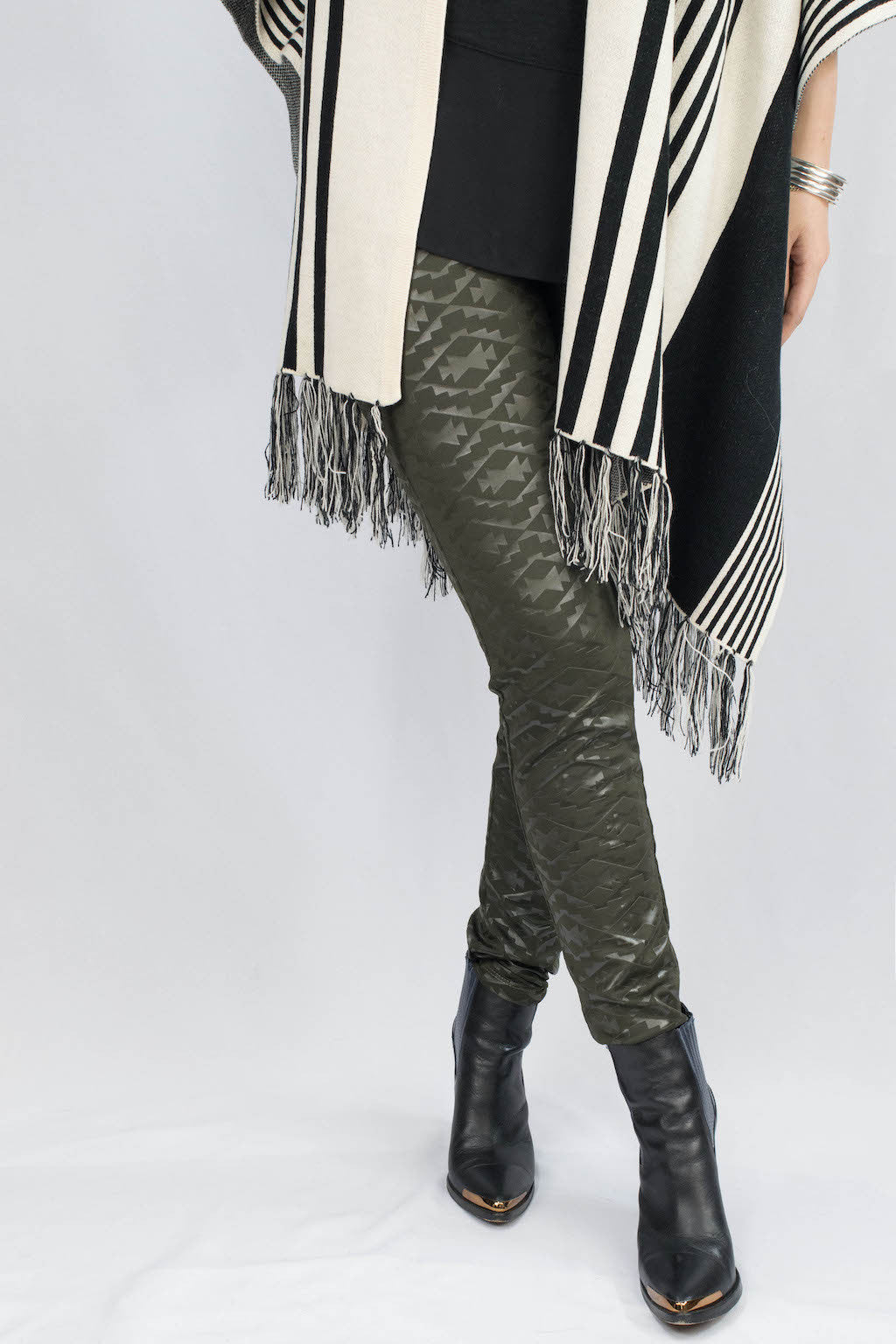 Kayla Tribal Fitted Scuba Pants - ANA MARIA KIM
- 2